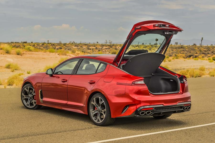  Kia Stinger GT (CK) 2017 года  (NA) (фото 45 из 50)